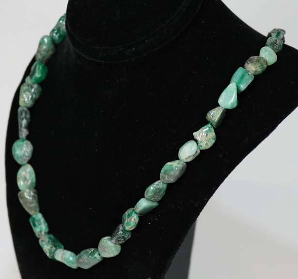 Beautiful Emerald nugget necklace