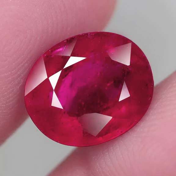 Rich blood red 6.55ct Ruby from Mozambique
