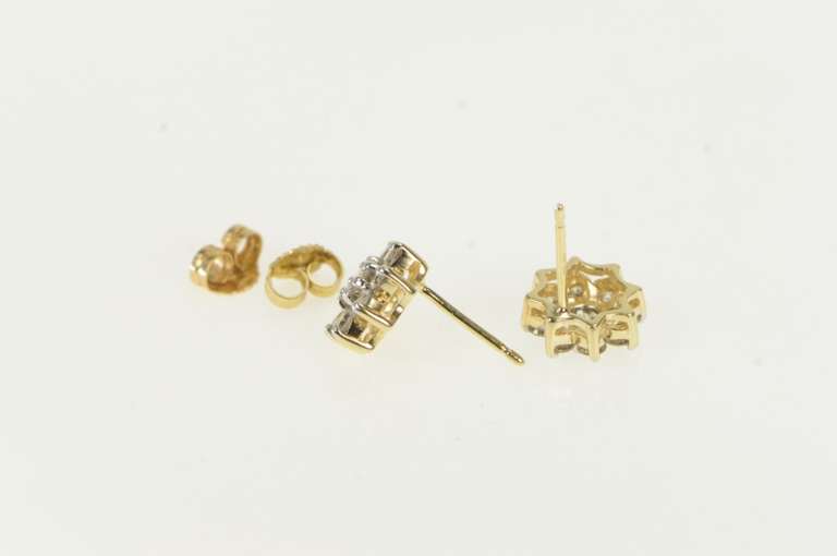 14K Yellow Gold 0.80 Ctw Diamond Flower Cluster Stud Earrings