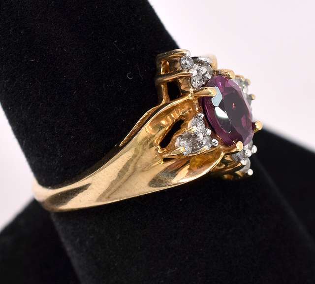 Stunning Rhodolite with Diamonds Ring In Yellow Gold