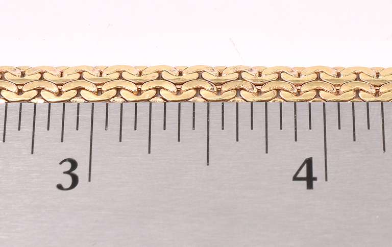 Solid Curb Link Bracelet In 14K Yellow Gold