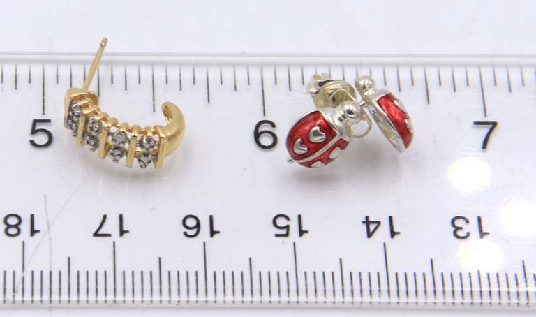Group Lot of Vintage 925 Sterling Silver Pendants and Earrings