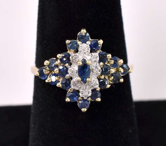 Fascinating Blue Sapphire with Diamonds In Yellow Gold