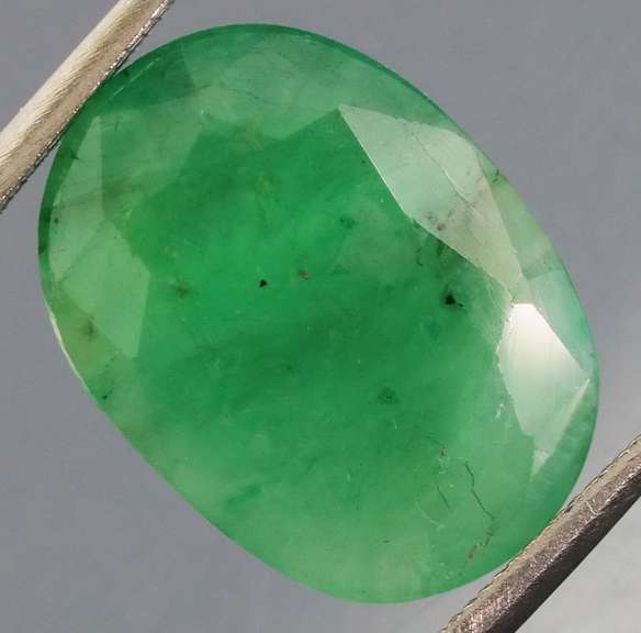 Outstanding 6.15ct real Colombian Emerald