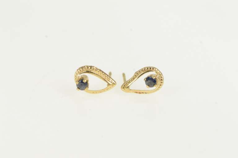14K Yellow Gold Garnet Tear Drop Filigree Retro Stud Earrings