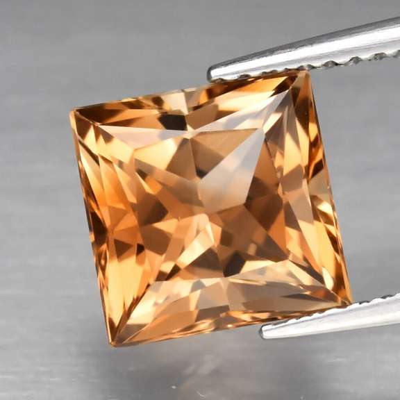 AAA 3.88ct VS radiant princess cut Imperial Topaz