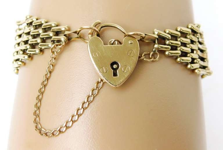 Antique 9CT Gold English Padlock Gate Link Bracelet