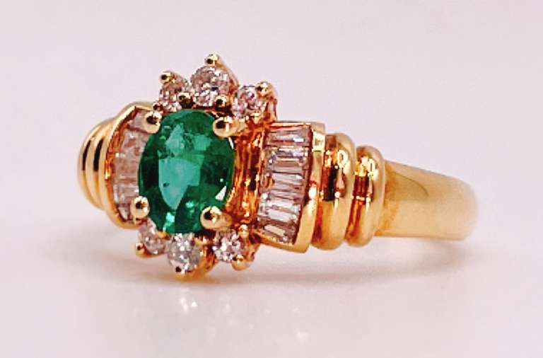 18kt Solid Yellow Gold, Emerald, and Diamond Ring