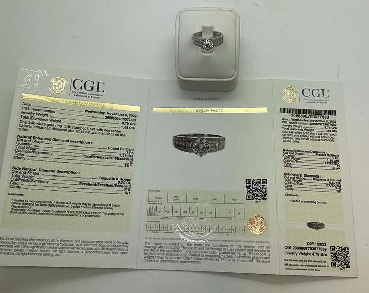 CERTIFIED LADEIS 14K WHITE GOLD AND DIAMOND ENAGEMENBT RING