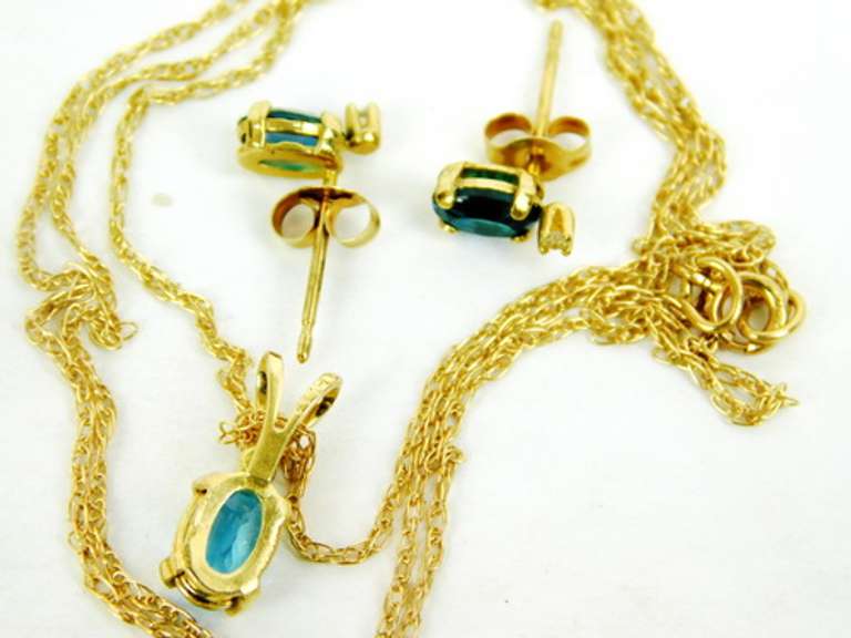 14K Blue Topaz & Diamonds Necklace & Earrings
