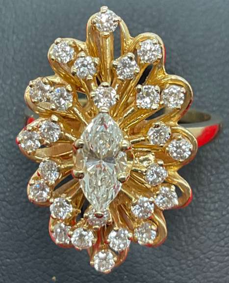 CERTIFIED LADIES 14K GOLD AND DIAMOND RING