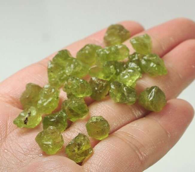Large set! 78ct rough apple green Peridot