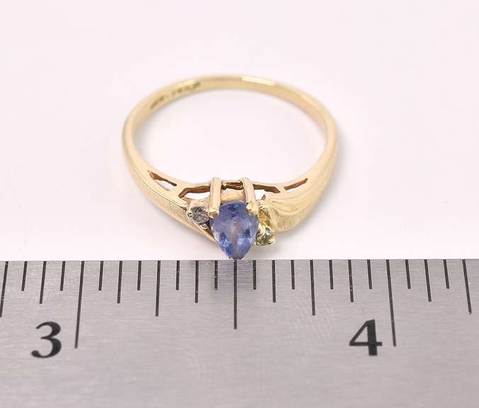 Lovely Purple Iolite Ring In 14K Yellow Gold