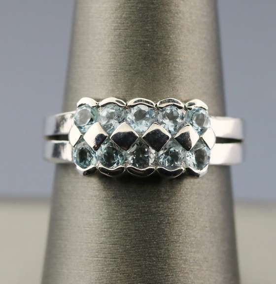 Sparkling Sky Blue Topaz size 8.5 ring