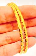 Set of 2x 22kt Solid Yellow Gold Diamond Cut Bangles