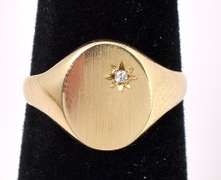 Sturdy Signet 14K Yellow Gold Ring