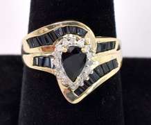 Gorgeous Blue Sapphire Ring In Yellow Gold