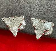 14K WHITE GOLD AND DIAMOND STUD EARRINGS