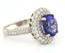 Magnificent Oval Tanzanite and Diamond Double Ring in White gold