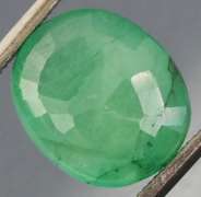 Glowing green! 4.46ct Colombian Emerald