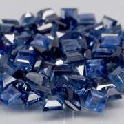 Natural 3.29ct royal blue Sapphire set