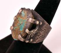 Stunning Vintage 12.60CTS Turquoise Ring in Sterling Silver