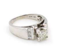Dazzling White Gold Princess Cut Diamond Engagement Ring