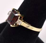 Amazing Garnet Ring In 14K Yellow Gold