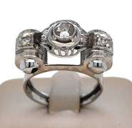 14K WHITE GOLD SPECIALTY RING WITH DIAMONDS