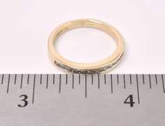 Lovely Diamond Ring In 14K Yellow Gold