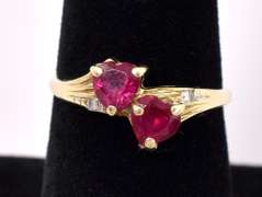 Wonderful Heart Ruby Gemstone Ring In Gold