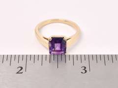 Beautiful Purple Amethyst Ring In 14K Yellow Gold