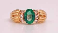 18kt Solid Yellow Gold, Emerald, & Diamond Ring