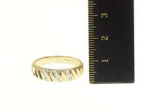 14K Yellow Gold 0.25 Ctw Diamond Grooved Wedding Band Ring