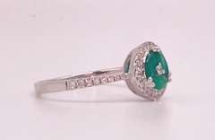 18KT SOLID WHITE GOLD, EMERALD, & DIAMOND RING