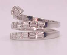 Stunning 18kt Solid White Gold & Diamond Band Ring