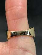 CHANNEL SET ROUND DIAMOND RING