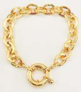 Beautiful 18kt Gold Plated Greek Key Design Bracelet