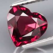 Ravishing 1.46ct rich violet pink Rhodolite Garnet