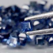Heated only! 3.24ct Royal blue Sapphire set from Madagascar