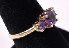 Lovely Purple Amethyst Ring In Gold