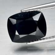 Excellent 3.15ct midnight blue Sapphire