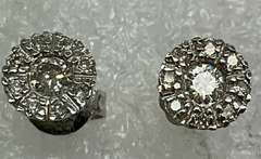 14K WHITE GOLD DIAMOND STUDS
