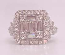 STUNNING 18KT SOLID WHITE GOLD & DIAMOND RING