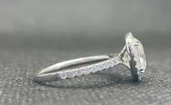MATCHING DIAMOND ENGAGEMENT RING AND WEDDING BAND SET IN 14KT GOLD