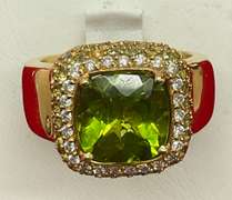 LADIES 18K PERIDOT AND DIAMOND RING