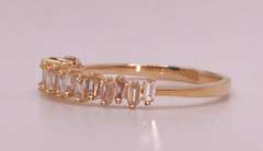 18KT SOLID YELLOW GOLD & DIAMOND BAND RING