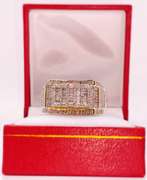 Men's 10kt Solid Yellow Gold Diamond Band Ring