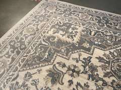Stunning Vintage Repro Rug 6x8
