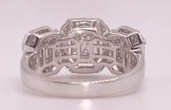 Stunning 18kt Solid White Gold & Diamond Band Ring